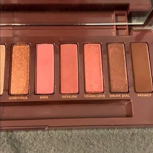 Urban Decay Makeup - Urban’s Decay Naked Cherry Urban Decay Makeup - Urban’s Decay Naked Cherry